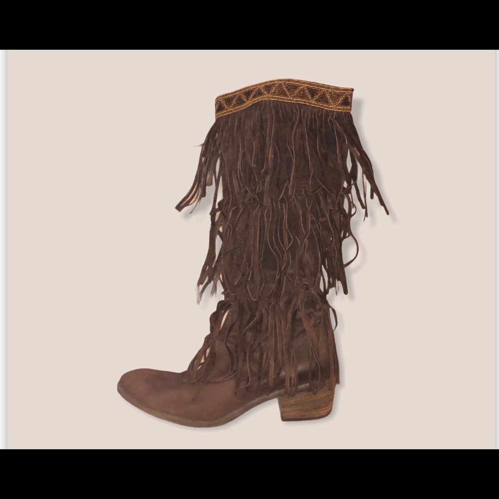 Boots!